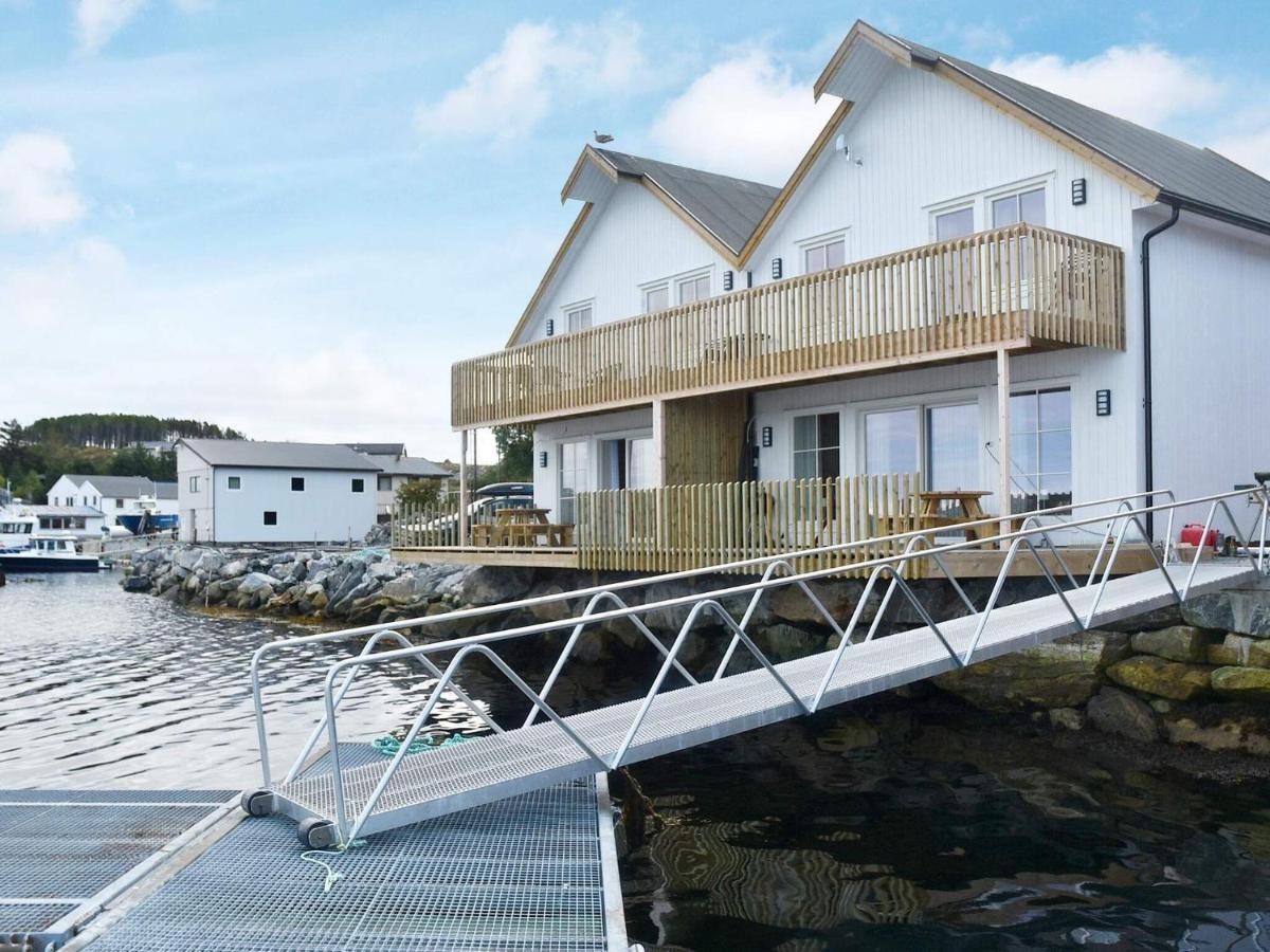 6 Person Holiday Home In Kverva Dyrvik Eksteriør bilde