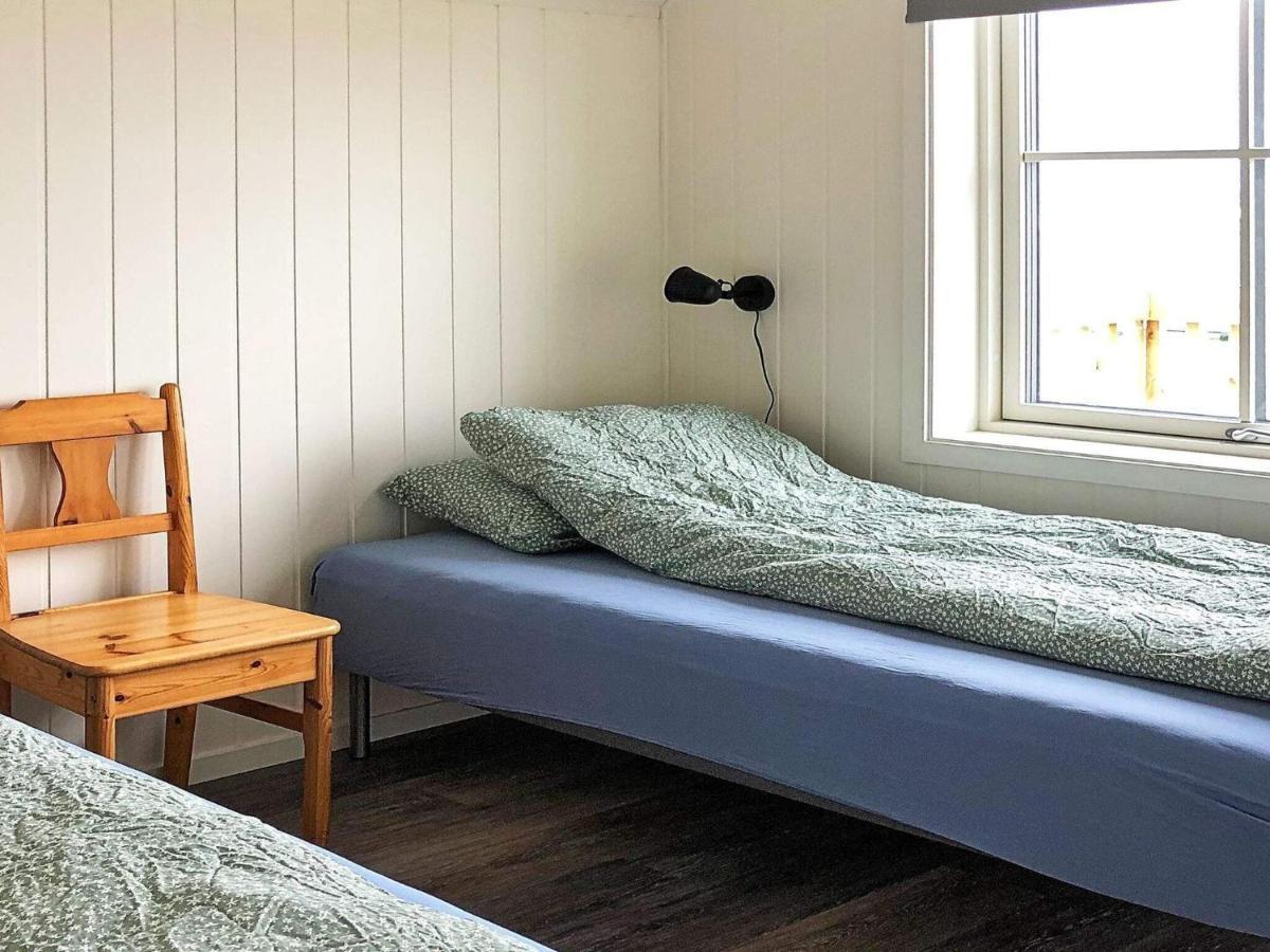 6 Person Holiday Home In Kverva Dyrvik Eksteriør bilde